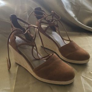 Faux-Suede Espadrille Wedges Regular Size 9.5